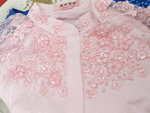 东莞手绣钉珠厂家